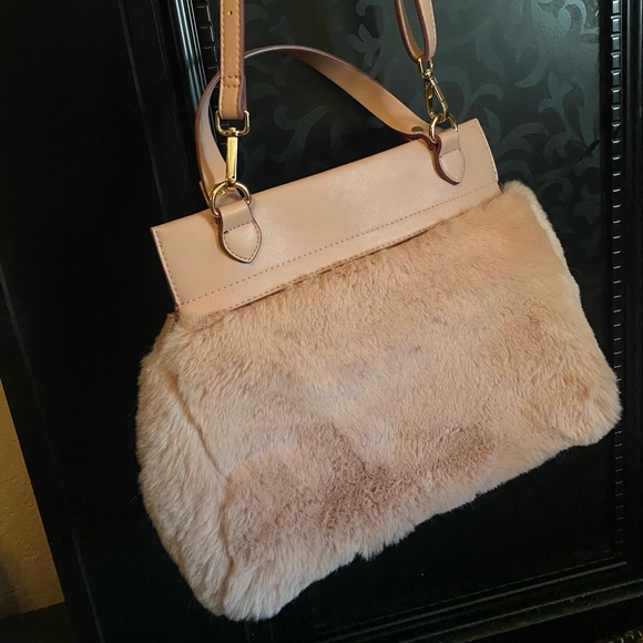 Dolls Kill Handbags - Pink fuzzy purse